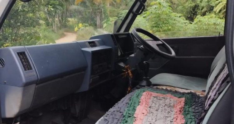 ISUZU ELF 1985