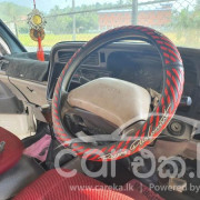 TOYOTA HIACE LH113 1992