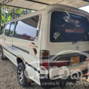 TOYOTA HIACE LH113 1992