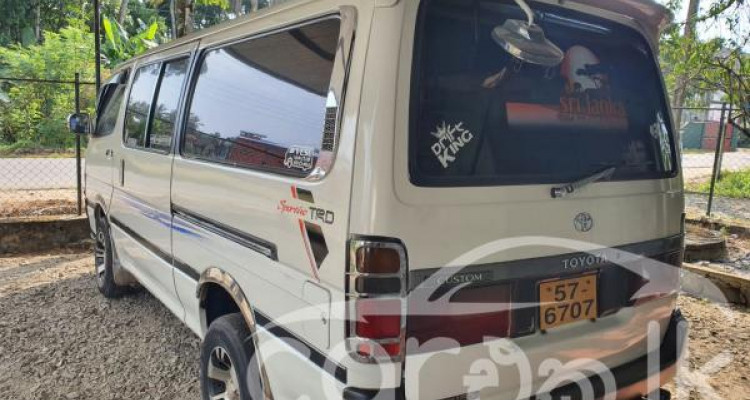 TOYOTA HIACE LH113 1992