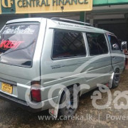 NISSAN LARGO 1993