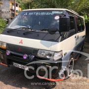 MITSUBISHI DELICA 1993