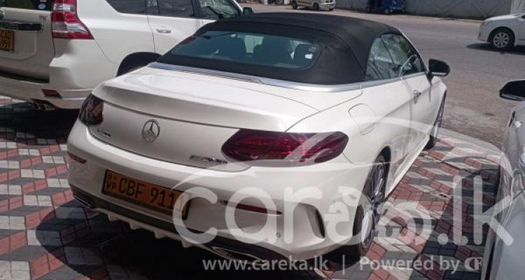 MERCEDES BENZ C180 2017