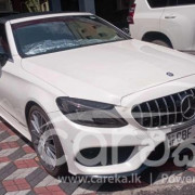 MERCEDES BENZ C180 2017