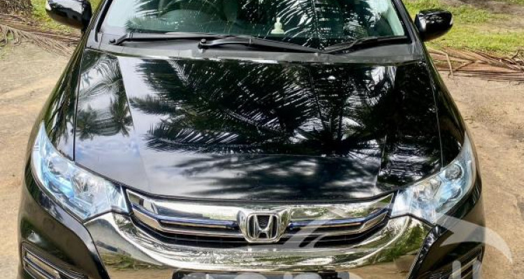 HONDA INSIGHT 2012