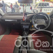 MAZDA FAMILIA 1992