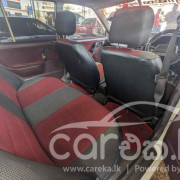 MAZDA FAMILIA 1992