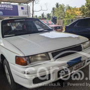 MAZDA FAMILIA 1992