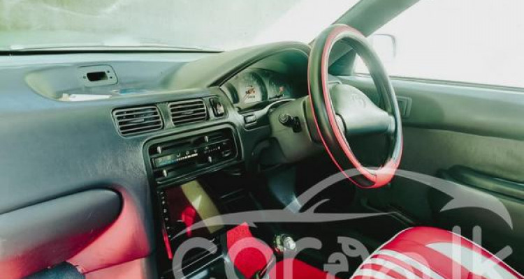 TOYOTA COROLLA 1995