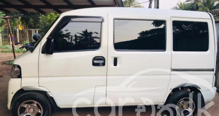 NISSAN CLIPPER 2012