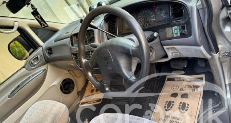 MITSUBISHI L400 SPACE GEAR 1998
