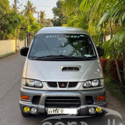 MITSUBISHI L400 SPACE GEAR 1998