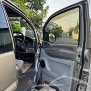 MITSUBISHI L400 SPACE GEAR 1998