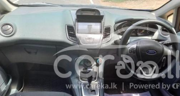 FORD FIESTA 2010