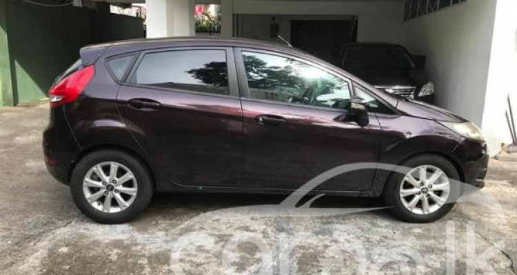 FORD FIESTA 2010