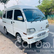 MITSUBISHI MINICAB 2003