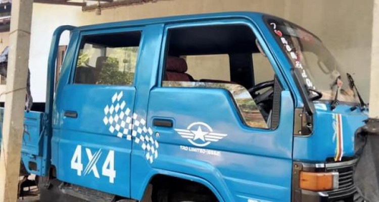 TOYOTA HIACE 1978