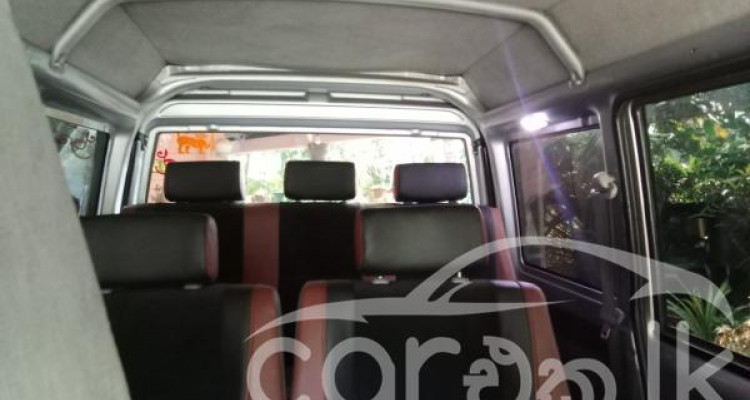 NISSAN CLIPPER 2013