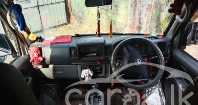 NISSAN CLIPPER 2013