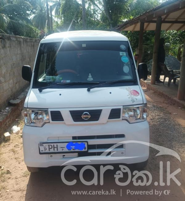 NISSAN CLIPPER 2013