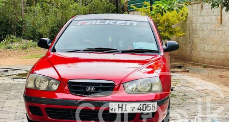 HYUNDAI ELANTRA 2001