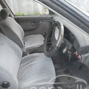 PEUGEOT 405 2001