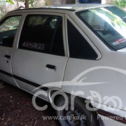 DAEWOO RACER 1993