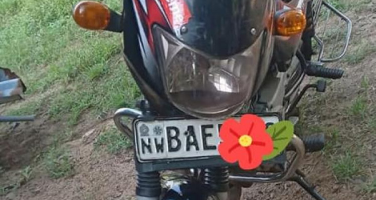 BAJAJ CT100 2012