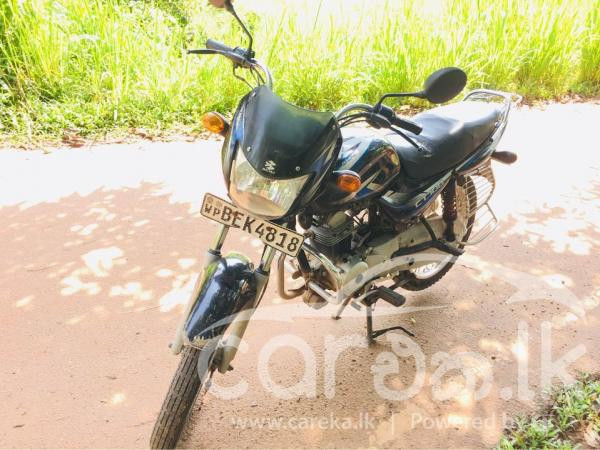 BAJAJ CT100 2016