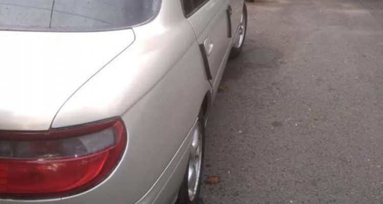 TOYOTA CARINA AT192 1995