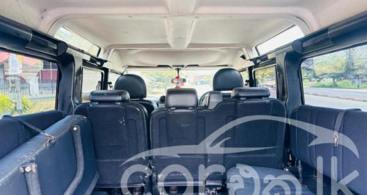 LAND ROVER DEFENDER 2008