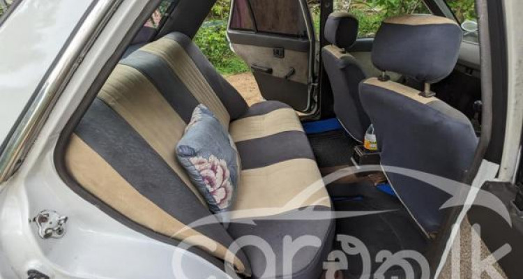 NISSAN SUNNY 1987