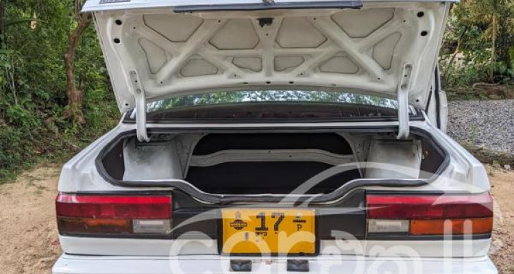 NISSAN SUNNY 1987