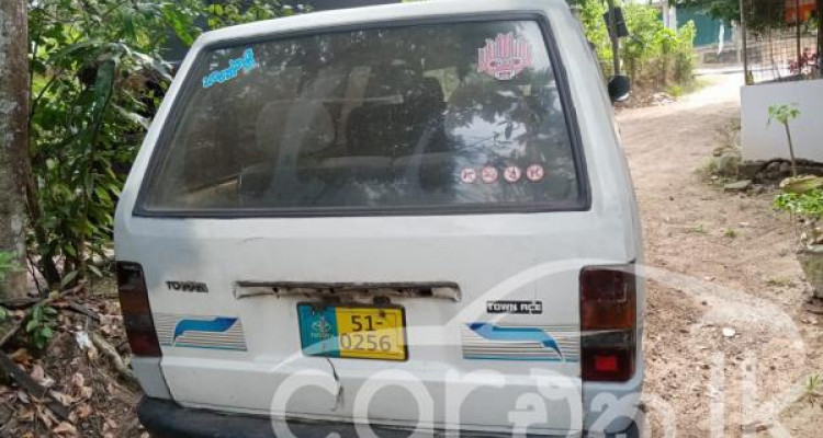 TOYOTA TOWNACE CR26 1985