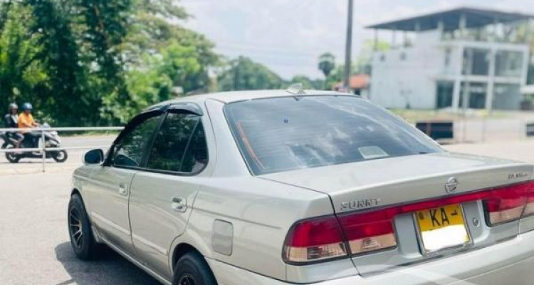 NISSAN SUNNY FB15 2002