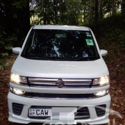 SUZUKI WAGON R PREMIUM 2017