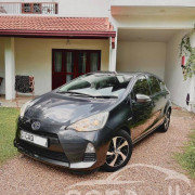TOYOTA AQUA 2014