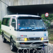 NISSAN CARAVAN 2000