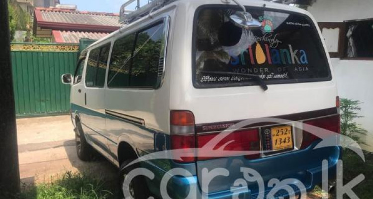 TOYOTA HIACE LH113 1995