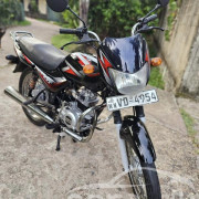 BAJAJ CT100 2010