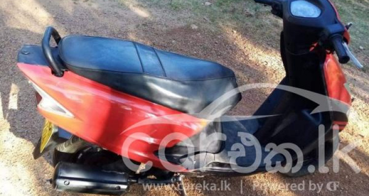 HONDA DIO 2011