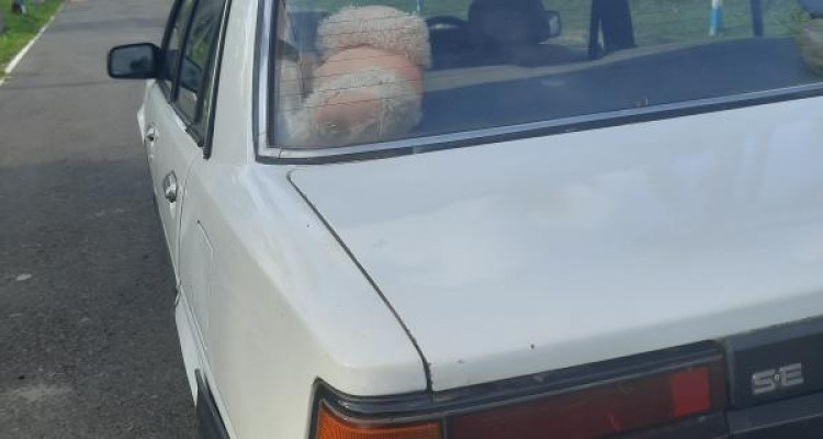 TOYOTA CARINA 1987