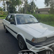 TOYOTA CARINA 1987