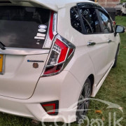 HONDA FIT GP5 2013