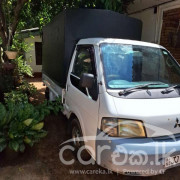 MITSUBISHI MINICAB 2000