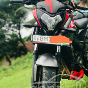 BAJAJ PULSAR NS200 2019