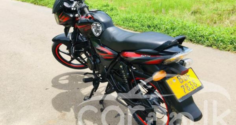 BAJAJ DISCOVER 125 2015
