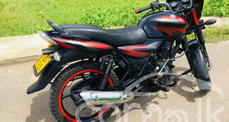 BAJAJ DISCOVER 125 2015