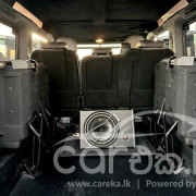 LAND ROVER DEFENDER 2011