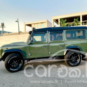 LAND ROVER DEFENDER 2011